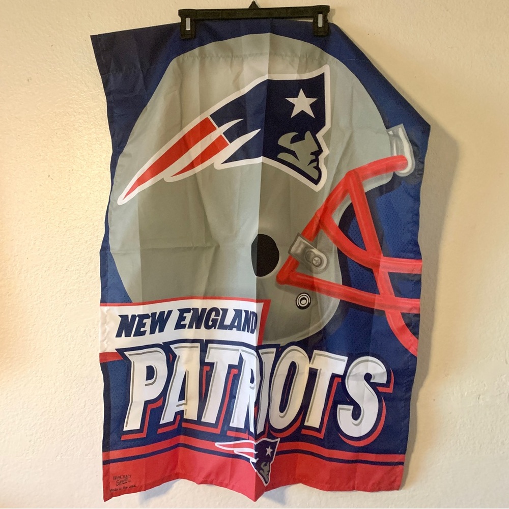 Collectible WinCraft NFL Patriots Indoor/outdoor Flag